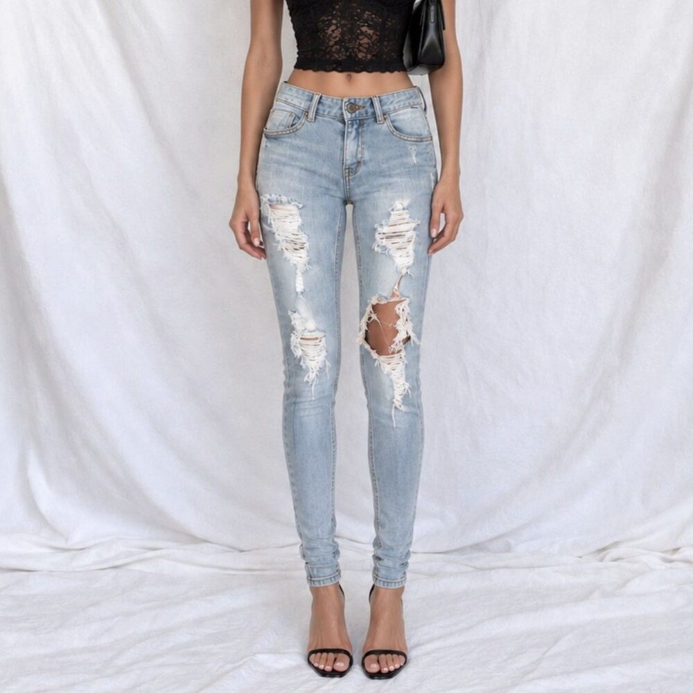 Vintage Y2K Light Blue Denim Destroyed Distressed Low Rise Skinny Jeans XXS/XS